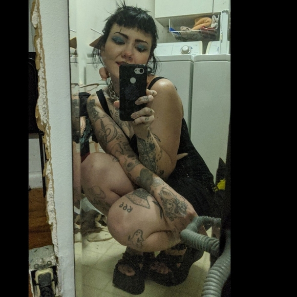 Meet your Posher, Jessica - Picture 5 of 10